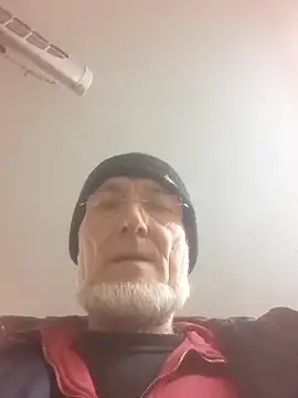 Snapshot of 60philippe chatting on December 28, 2024, 1:28 pm 60philippe online show from December 28, 2024, 1:28 pm