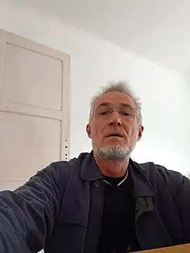 Snapshot of 60philippe chatting on September 28, 2025, 11:48 am 60philippe online show from September 28, 2025, 11:48 am