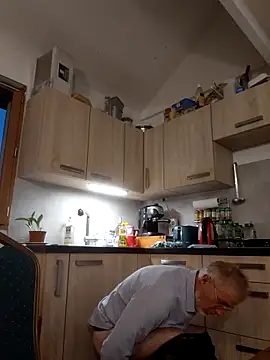 Snapshot of 60philippe chatting on October 4, 2025, 5:44 pm 60philippe online show from October 4, 2025, 5:44 pm