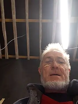 Snapshot of 60philippe chatting on October 20, 2025, 7:31 am 60philippe online show from October 20, 2025, 7:31 am