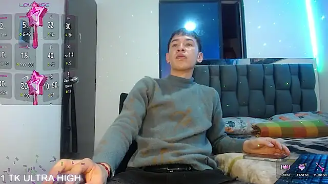 Mr daren  online show from March 17, 2025, 4:43 pm