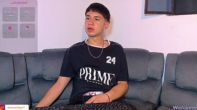 Mr daren  online show from April 6, 2026, 6:09 pm