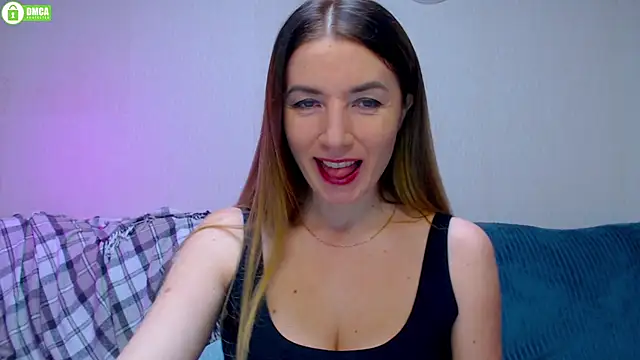 Snapshot of Sweet___Amelia chatting on October 10, 2025, 3:22 pm Sweet   Amelia online show from October 10, 2025, 3:22 pm