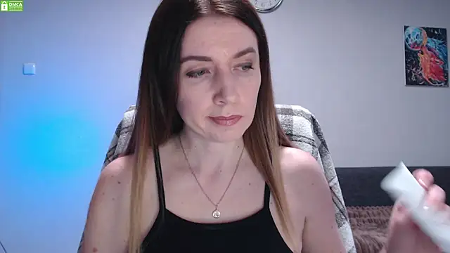 Snapshot of Sweet___Amelia chatting on May 2, 2026, 12:43 pm Sweet Amelia online show from May 2, 2026, 12:43 pm