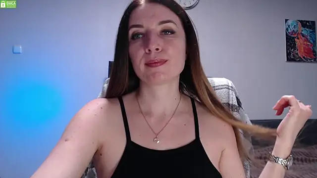 Snapshot of Sweet___Amelia chatting on May 16, 2026, 12:04 pm Sweet Amelia online show from May 16, 2026, 12:04 pm