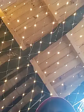 Snapshot of Oridama123 chatting on February 2, 2026, 12:59 pm Oridama123 online show from February 2, 2026, 12:59 pm