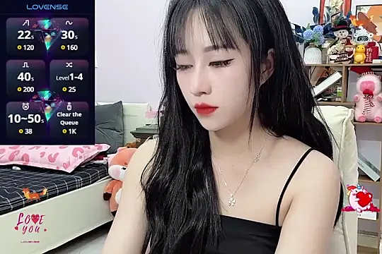  LLisa  online show from December 22, 2024, 5:34 am