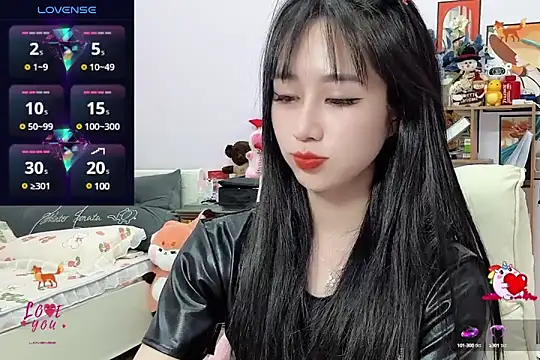  LLisa  online show from December 28, 2024, 9:19 pm