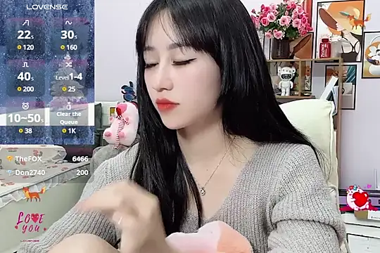  LLisa  online show from February 9, 2025, 11:46 pm