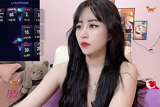  LLisa  online show from March 1, 2025, 7:04 pm