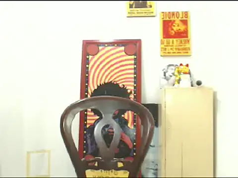 Snapshot of MikeRiverx chatting on February 7, 2025, 9:15 pm MikeRiverx online show from February 7, 2025, 9:15 pm