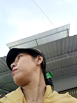 2HotAsain4u online show from February 24, 2026, 12:41 am