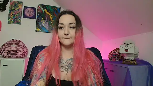 PinkHurricaneOfficial online show from March 2, 2026, 2:57 pm