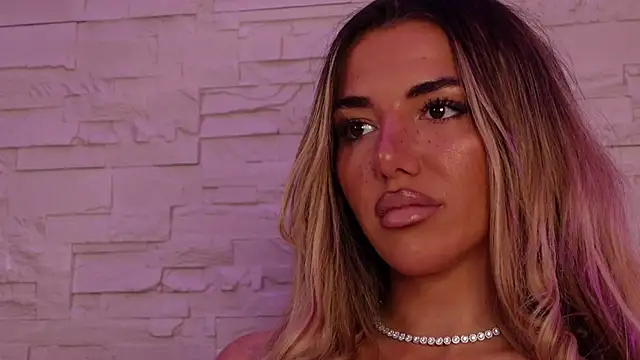 ClaraHazel online show from October 13, 2025, 5:29 am