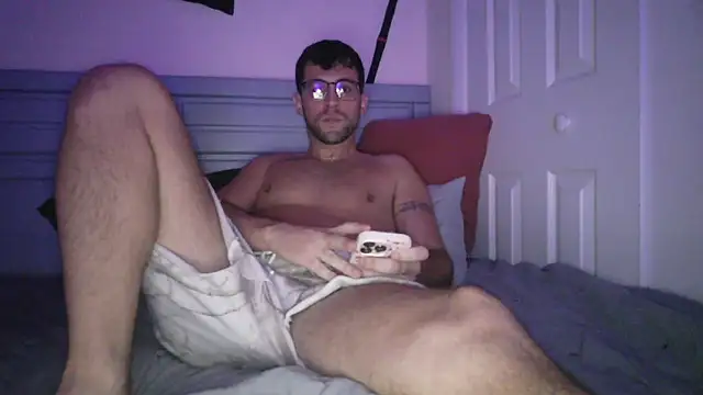 Snapshot of Graysontaylor@xh chatting on May 2, 2026, 9:36 am Graysontaylorxh online show from May 2, 2026, 9:36 am