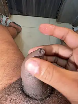 Cum on your tityyy online show from November 19, 2025, 1:49 am