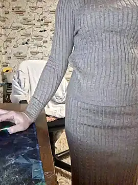  Kitti  online show from December 20, 2024, 9:28 pm