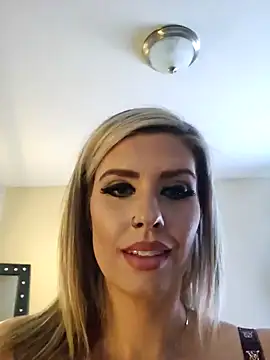 ellieconradxo online show from December 30, 2024, 6:16 pm