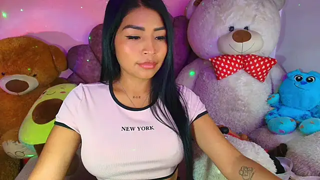 Pocahontascute 33 online show from March 11, 2026, 5:30 pm