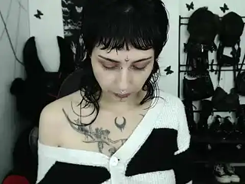 Snapshot of n0sferatus__ chatting on February 19, 2026, 4:08 am n0sferatus online show from February 19, 2026, 4:08 am