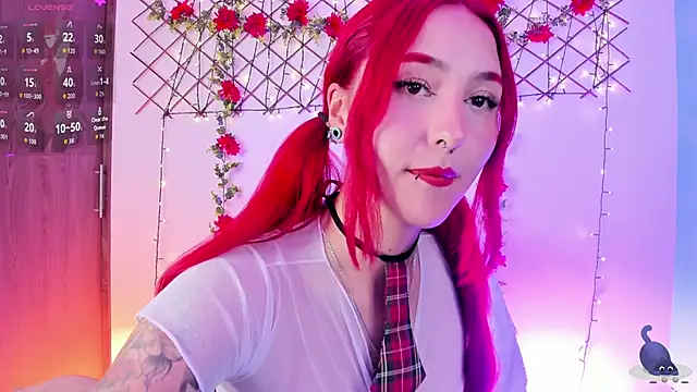 Megan wolf1  online show from May 29, 2026, 5:16 am