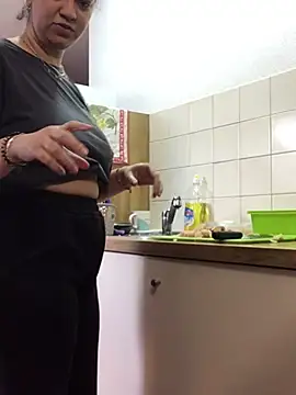 Snapshot of rafamarianoofc chatting on February 22, 2025, 1:13 pm rafamarianoofc online show from February 22, 2025, 1:13 pm