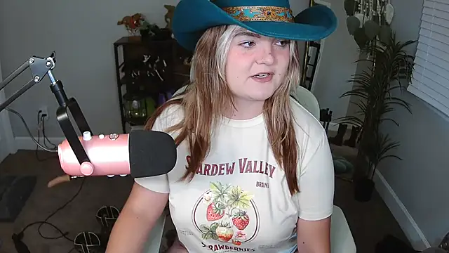 Snapshot of rodeobrii chatting on April 30, 2026, 1:56 am rodeobrii online show from April 30, 2026, 1:56 am