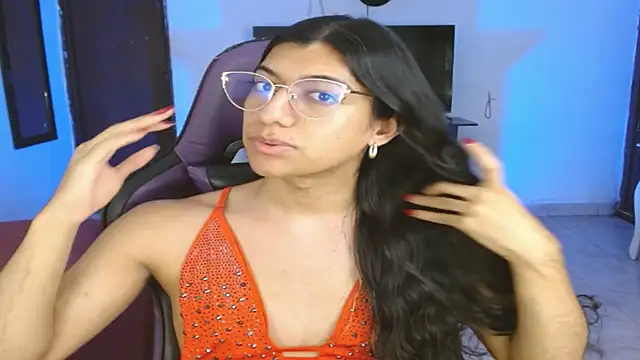 engielphoenis14 online show from March 8, 2026, 2:04 am