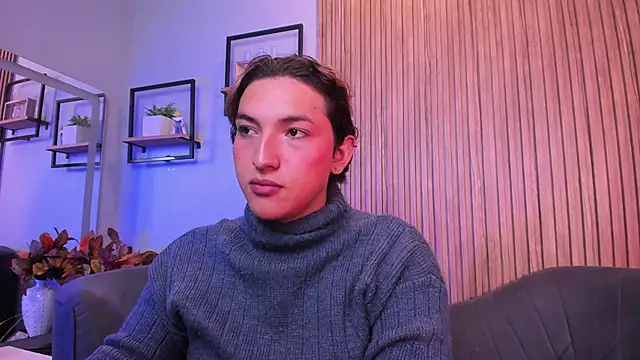 TomLondon  online show from February 7, 2026, 10:52 am