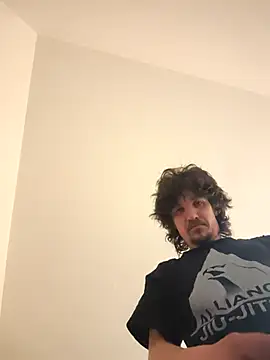 Snapshot of Lilsmokeshow017 chatting on December 16, 2025, 1:16 pm Lilsmokeshow017 online show from December 16, 2025, 1:16 pm