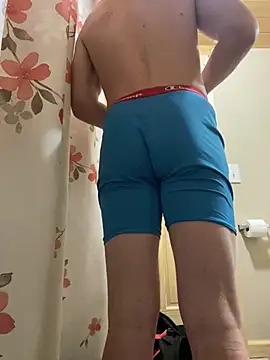 Snapshot of Lilsmokeshow017 chatting on January 11, 2026, 1:32 am Lilsmokeshow017 online show from January 11, 2026, 1:32 am