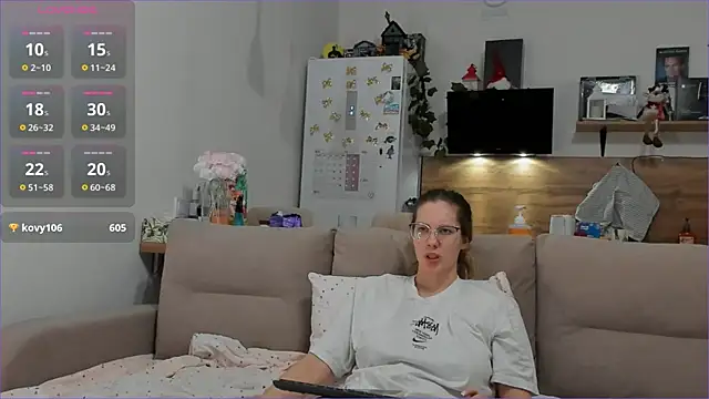 Snapshot of Girl_alone_home chatting on February 14, 2026, 3:58 am Girl alone home online show from February 14, 2026, 3:58 am