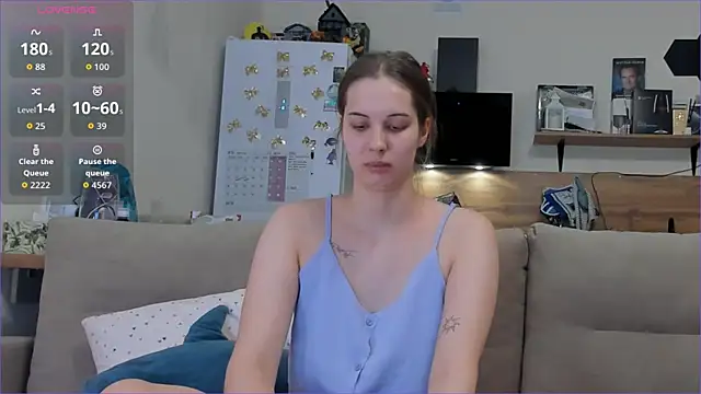 Snapshot of Girl_alone_home chatting on April 8, 2026, 3:12 pm Girl alone home online show from April 8, 2026, 3:12 pm