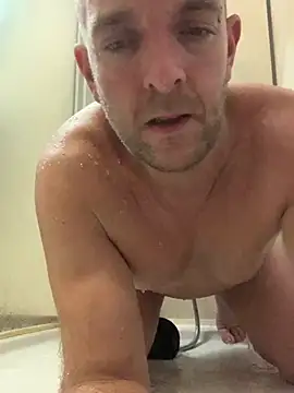 Snapshot of Bigtoyaddict chatting on December 23, 2024, 7:17 am Bigtoyaddict online show from December 23, 2024, 7:17 am