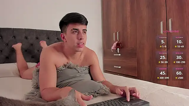 jordanmuskk online show from November 27, 2025, 9:39 pm