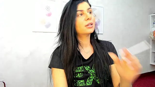 patriciakeys online show from February 15, 2025, 10:33 am