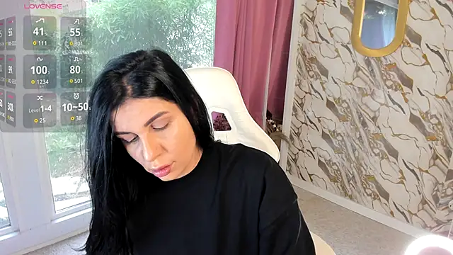 patriciakeys online show from September 25, 2025, 6:39 am