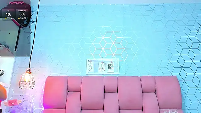 Snapshot of Zoebraham chatting on December 5, 2024, 12:08 am Zoebraham online show from December 5, 2024, 12:08 am