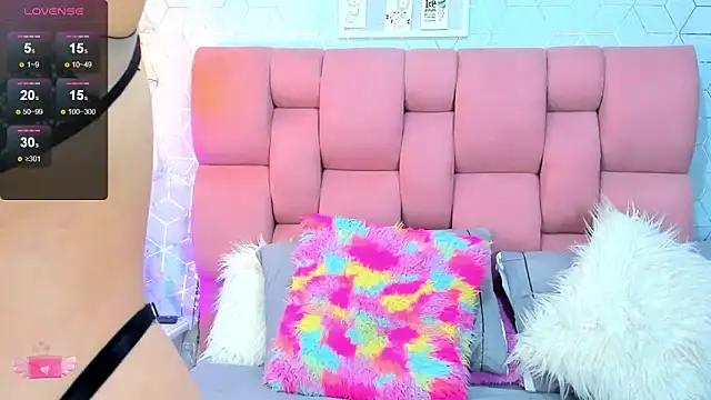 Snapshot of Zoebraham chatting on January 22, 2025, 12:38 am Zoebraham online show from January 22, 2025, 12:38 am