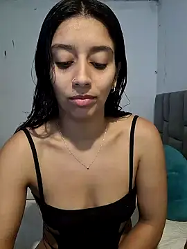 Snapshot of BrittanyDiaz chatting on January 30, 2025, 7:48 pm BrittanyDiaz online show from January 30, 2025, 7:48 pm