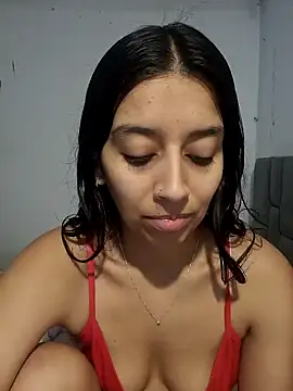 Snapshot of BrittanyDiaz chatting on February 5, 2025, 6:26 pm BrittanyDiaz online show from February 5, 2025, 6:26 pm