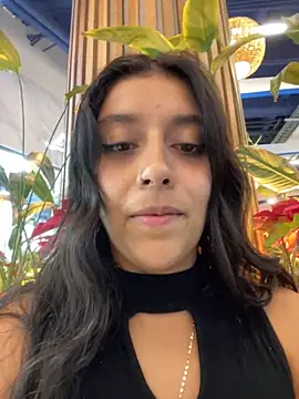 BrittanyDiaz online show from November 29, 2025, 10:24 pm