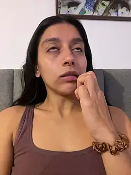 BrittanyDiaz online show from June 9, 2026, 4:13 am