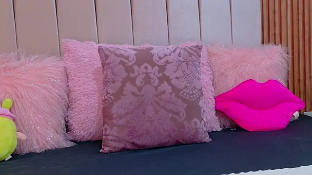 cristal subin69 online show from October 31, 2025, 12:39 pm