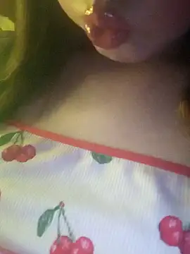 Snapshot of youka_tr chatting on July 5, 2026, 5:03 am youka tr online show from July 5, 2026, 5:03 am
