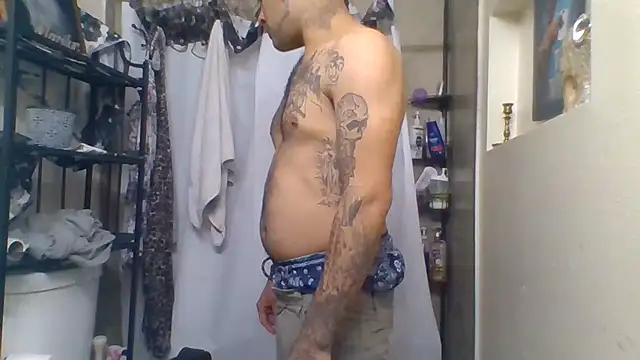 Houstonslong1 online show from December 27, 2024, 4:58 am