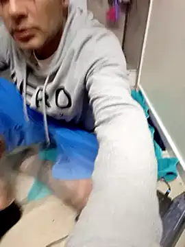 Houstonslong1 online show from December 29, 2024, 3:24 pm