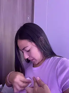 Snapshot of Latina_vanessa chatting on January 18, 2025, 12:13 am Latina vanessa online show from January 18, 2025, 12:13 am