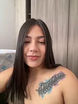 Snapshot of Latina_vanessa chatting on January 30, 2025, 9:25 pm Latina vanessa online show from January 30, 2025, 9:25 pm