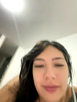 Snapshot of Latina_vanessa chatting on September 13, 2025, 11:37 pm Latina vanessa online show from September 13, 2025, 11:37 pm